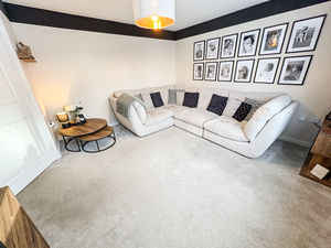 Photo 9- click for photo gallery